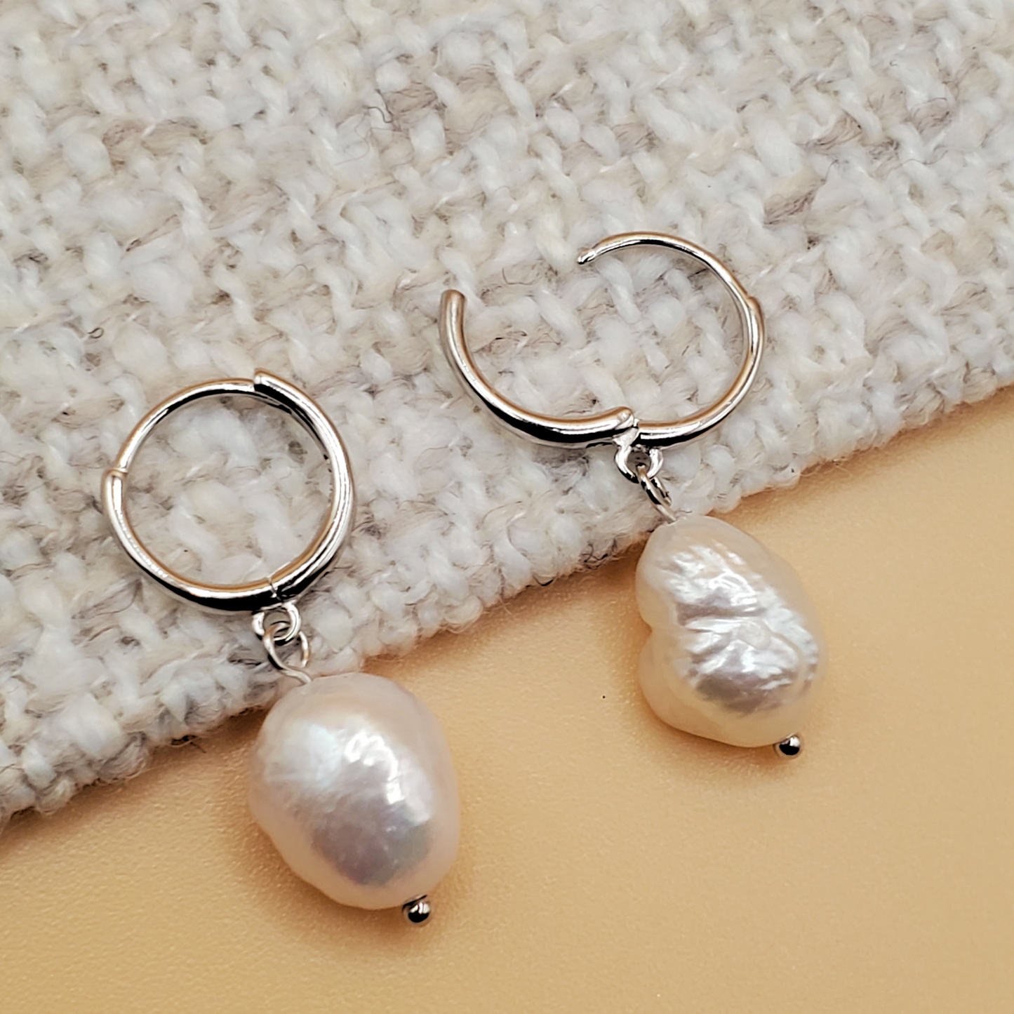 Precious 925 Silver Pearl Earrings